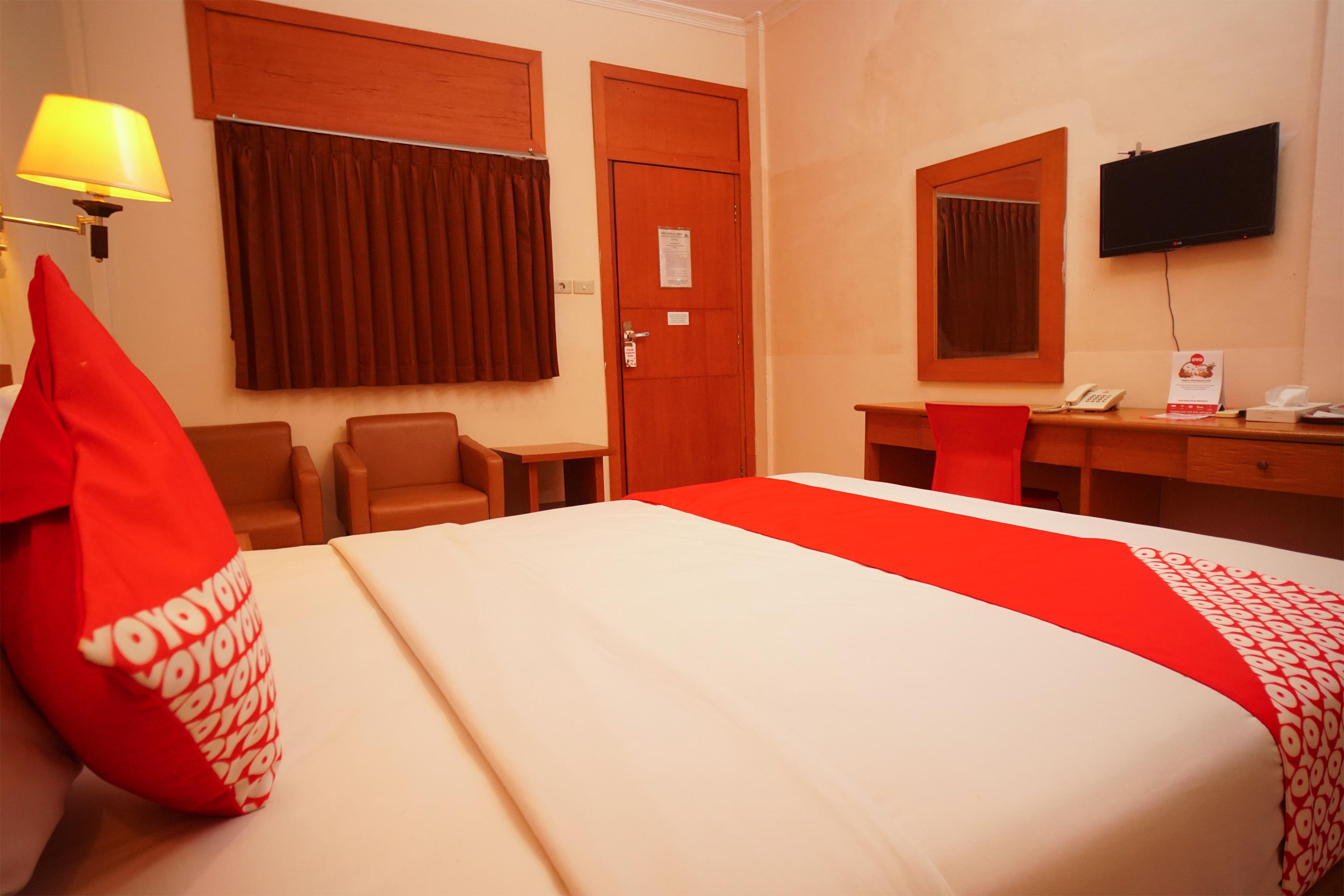 Capital O 142 Hotel Al Furqon Syariah Palembang Eksteriør billede