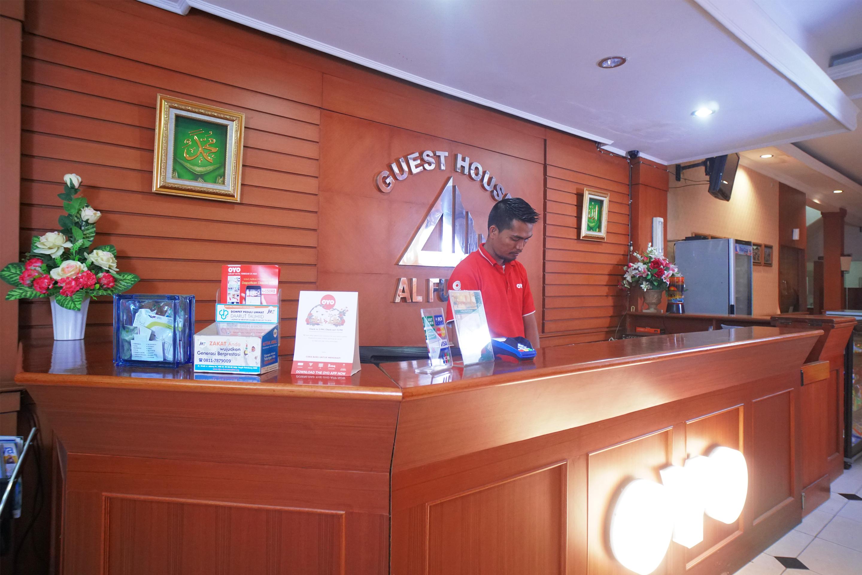 Capital O 142 Hotel Al Furqon Syariah Palembang Eksteriør billede