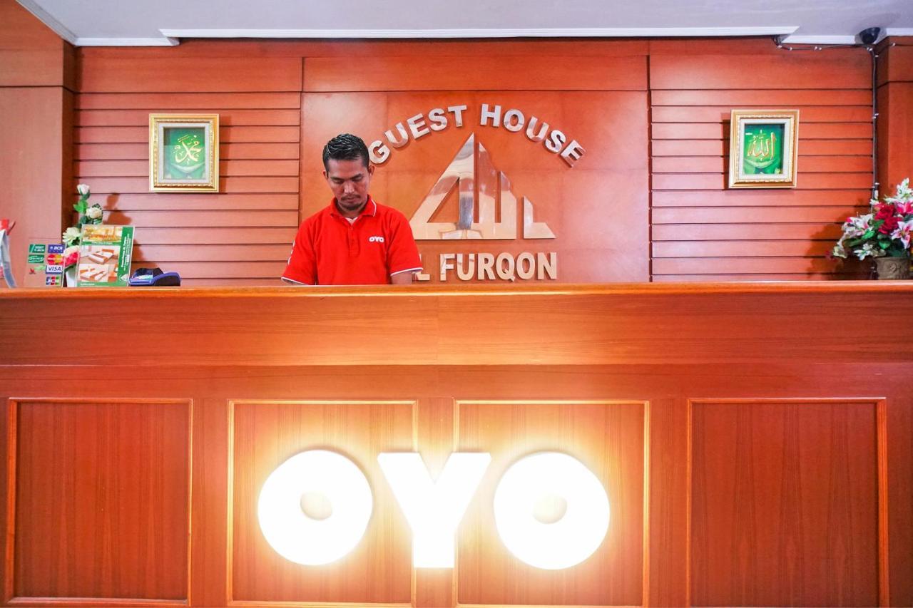 Capital O 142 Hotel Al Furqon Syariah Palembang Eksteriør billede