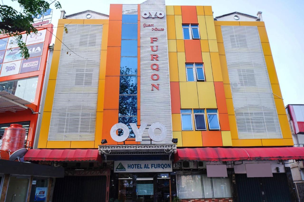 Capital O 142 Hotel Al Furqon Syariah Palembang Eksteriør billede