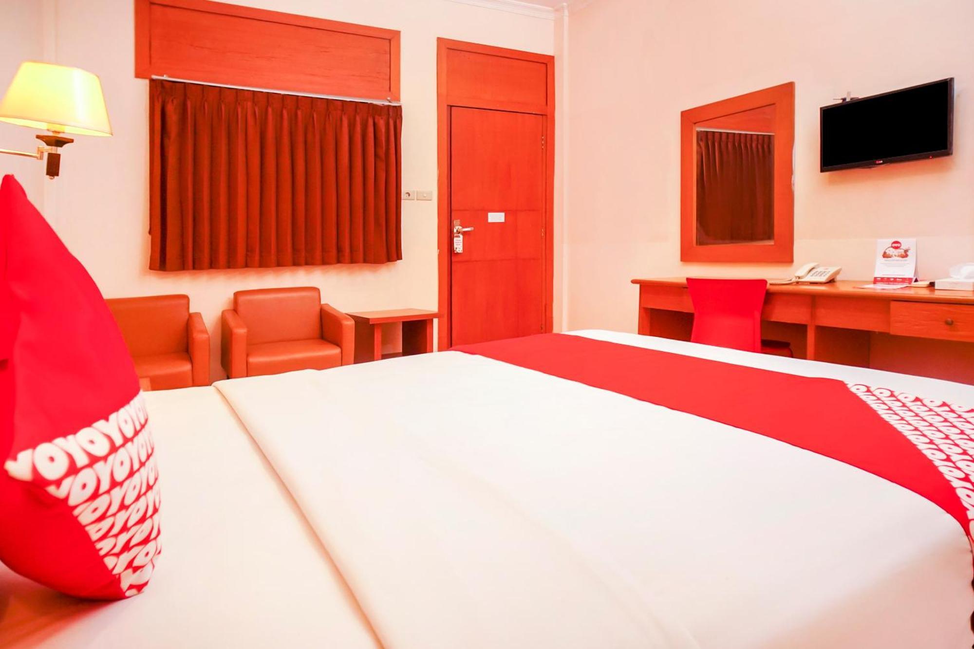 Capital O 142 Hotel Al Furqon Syariah Palembang Eksteriør billede
