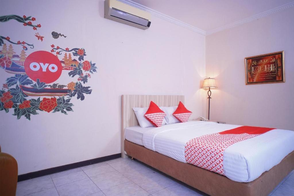 Capital O 142 Hotel Al Furqon Syariah Palembang Eksteriør billede